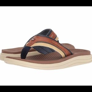 NWOT MEN’S TOMMY HILFIGER FLIP FLOPS
